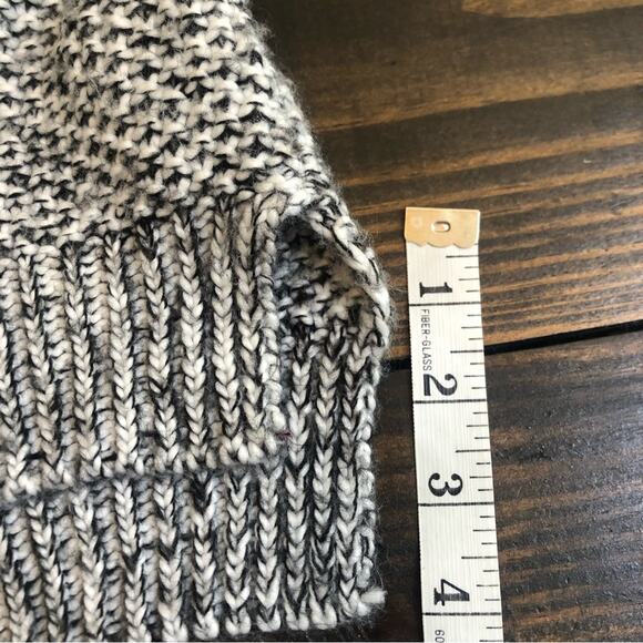 Everly Cableknit Sweater Womens Crewneck Oversized Chunky Long Cozy Gray Warm - Picture 10 of 11